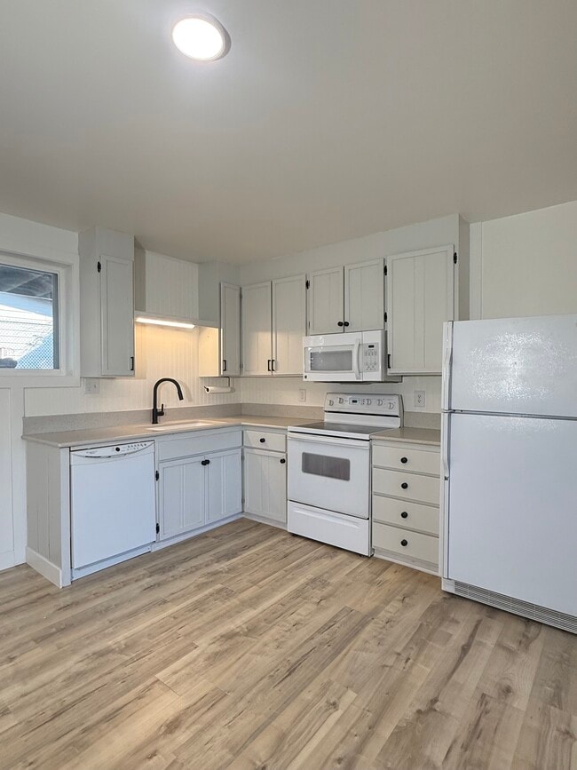 Foto del edificio - 6828 W Kirkwood Dr