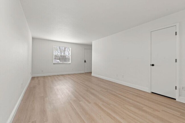Building Photo - 2220 NW 55th Blvd