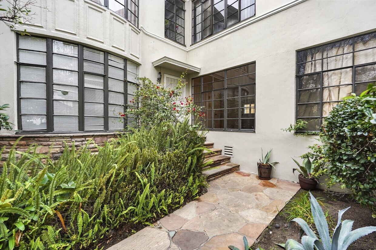 Foto principal - 4707 Finley Ave