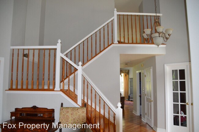 Building Photo - 5 br, 4 bath House - 815 Trail Ridge Drive