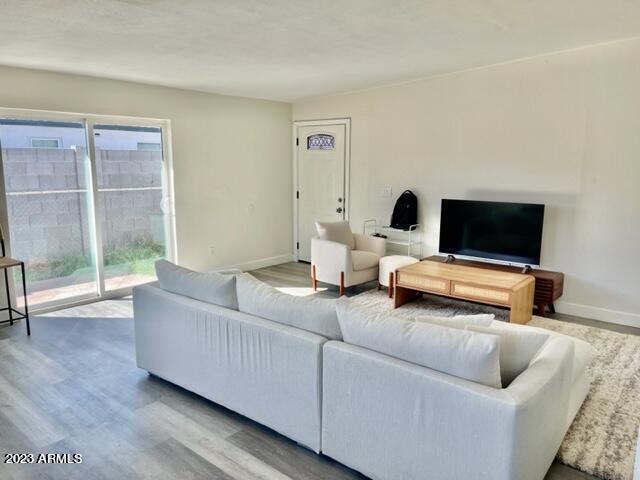 Foto del edificio - 453 W University Dr