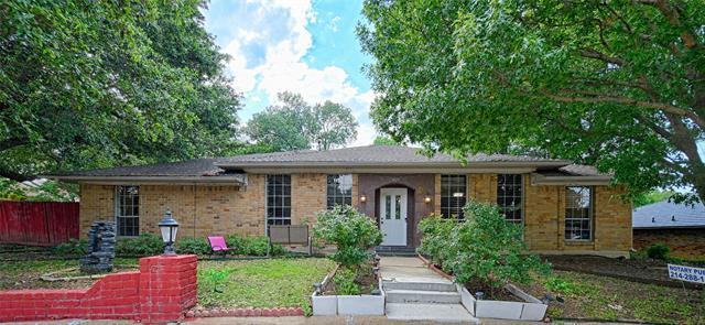 Primary Photo - 1425 Merrimac Trail