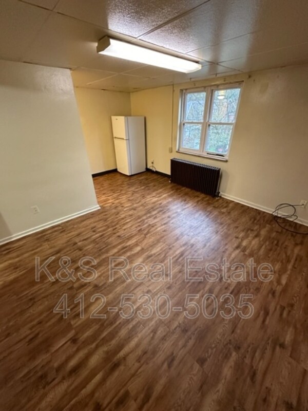 Building Photo - 115 Mt Lebanon Blvd