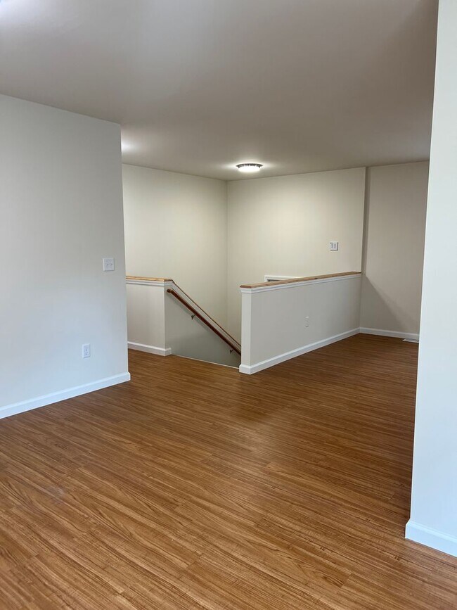 Foto del edificio - Brand new home 4 Bedrooms 2 baths