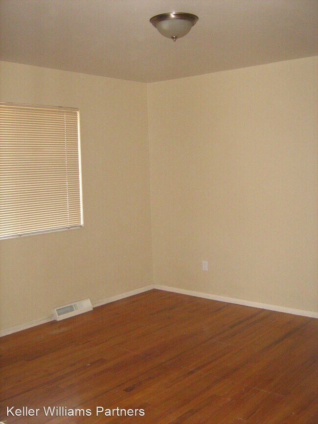 Foto del edificio - 3 br, 2 bath House - 212 S Garo Ave