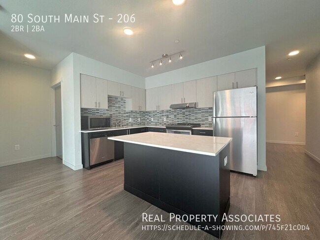 Building Photo - 80 South Main St