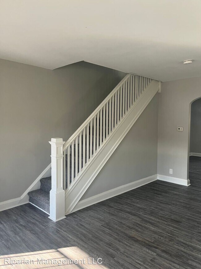 Building Photo - 3 br, 2 bath House - 4024 Cranston Ave