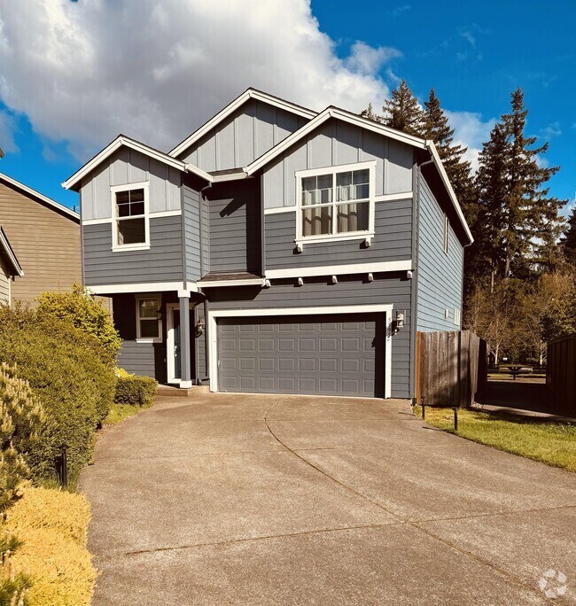 Southeast Hillsboro Apartments for Rent with a Garage Hillsboro, OR