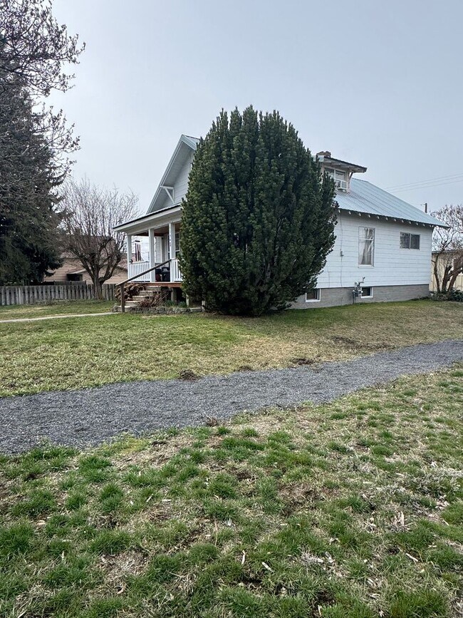 Foto del edificio - 509 N Cle Elum St