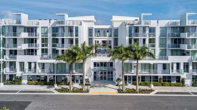 Foto del edificio - 111 SE 1st Ave