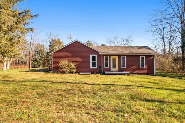Building Photo - 8656 Little York Heights