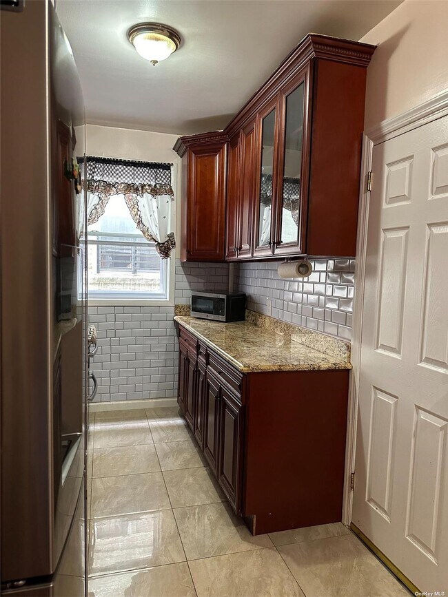 Building Photo - 30-11 85th St