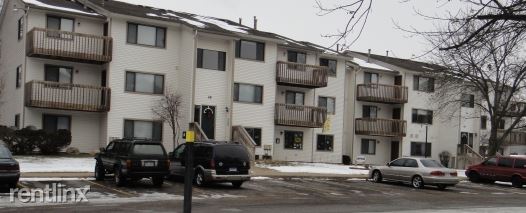 Foto del edificio - 45 Stringham Rd