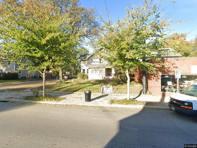 2600 Beaver Ave Unit 2, Des Moines, IA 50310 Apartments in Des Moines