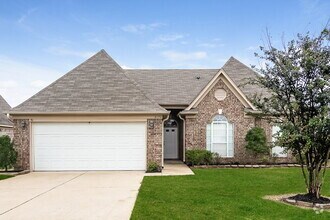 Building Photo - 4190 Louden Dr