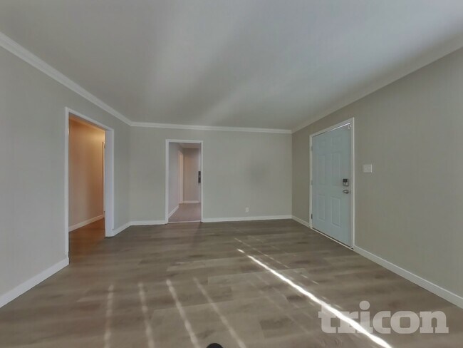 Foto del edificio - 121 Hodges St