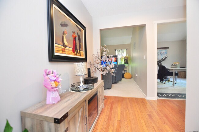 Foto del edificio - 16 Applewood Ln