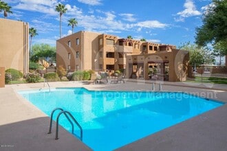 Building Photo - 1810 E Blacklidge Dr