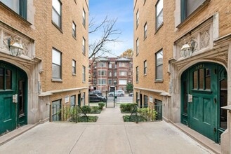 Building Photo - 7201 S Yates Blvd