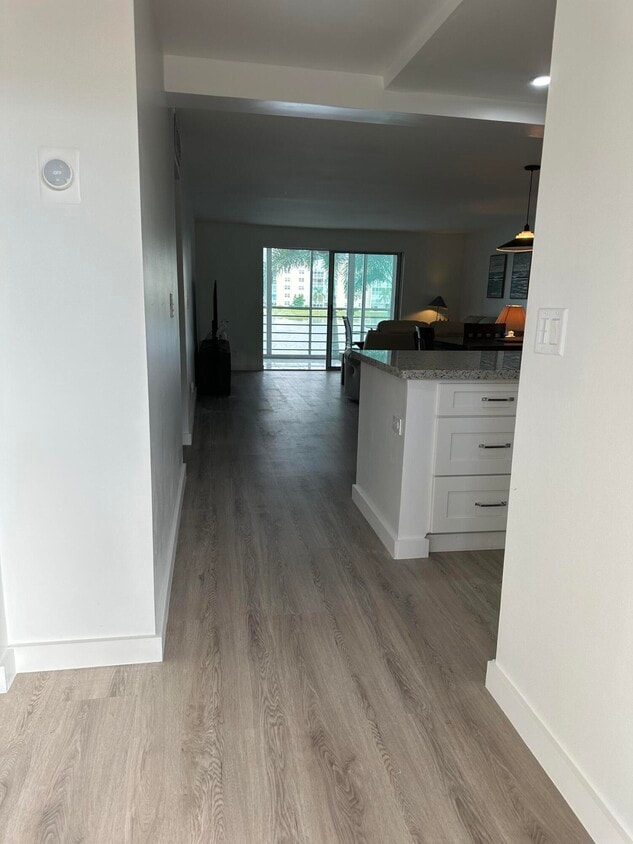 Primary Photo - 141 SE 3rd Ave