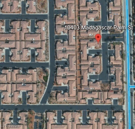 Foto principal - 10403 Madagascar Palm St