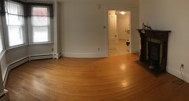 Building Photo - 20 N Spring St
