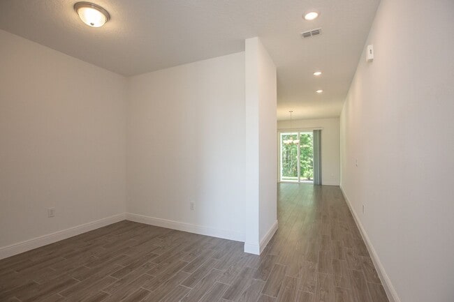 Building Photo - 1431 Broad Wing Ln