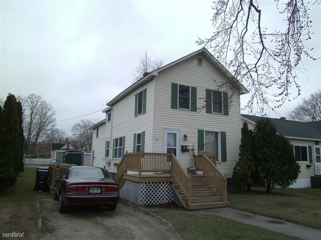 Foto principal - 305 N 13th St