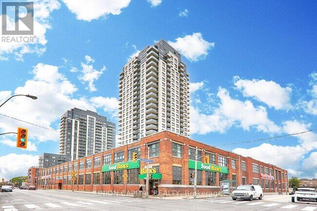 Building Photo - 1410 Dupont St