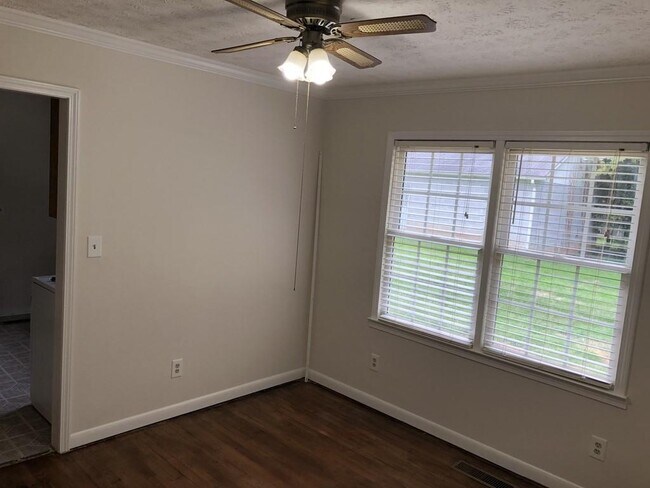 Foto del edificio - 1579 Rockbridge Rd