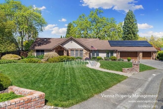 Building Photo - 3539 Buckskin Ct