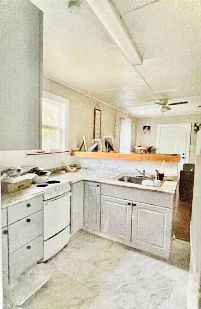 Building Photo - 3 br, 2 bath House - 58064 Abs Road