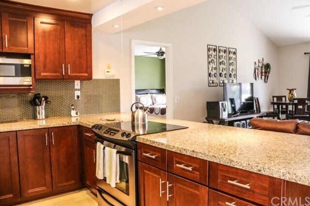 Building Photo - 41860 Jupiter Hills Ct