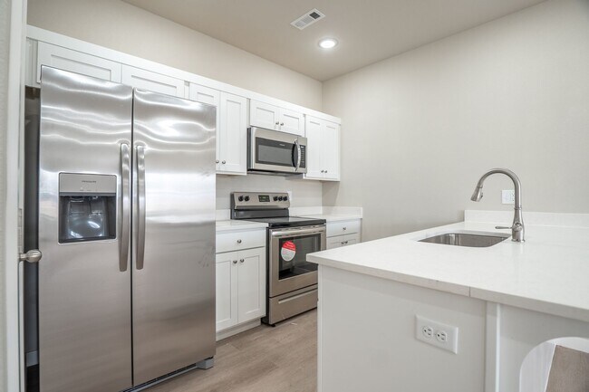 Foto del edificio - 265 N Wild Goose Ave