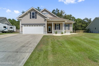 Building Photo - 246 Blue Creek Farms Drive
