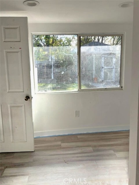 Foto del edificio - 8854 Dorrington Ave