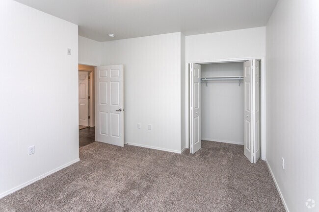 3HAB, 2BA - 1.265SF - The Brixx