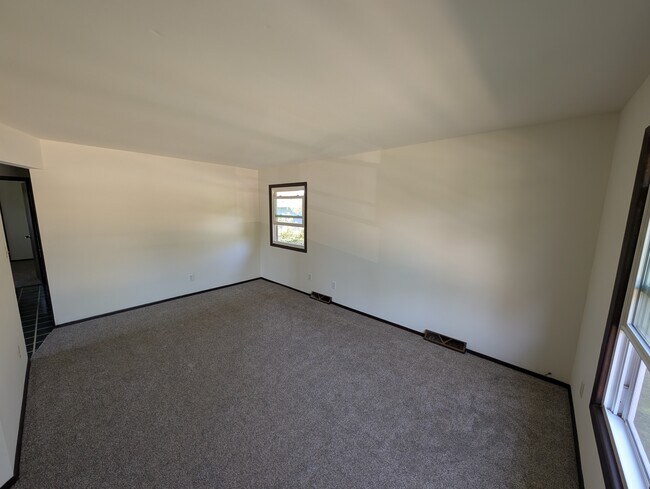 Living Room - 224 Pleasant St