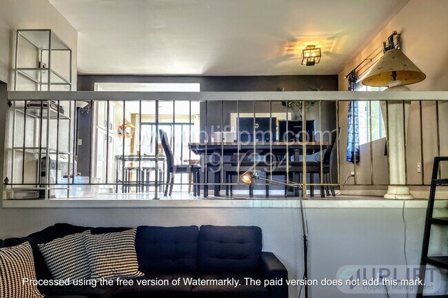 Building Photo - MOVE IN SPECIAL! $500 OFF ONE MONTHS RENT!...