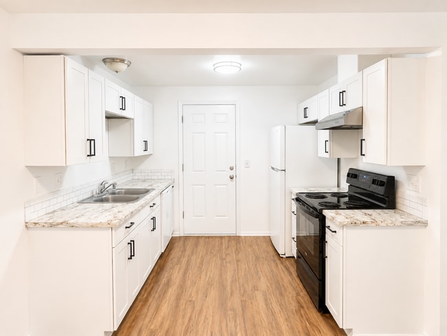 Building Photo - 7320 163rd St E