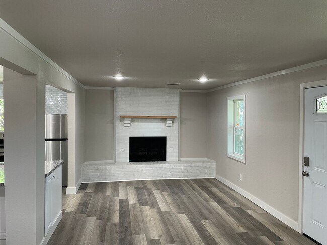 Foto del edificio - 328 Mill St