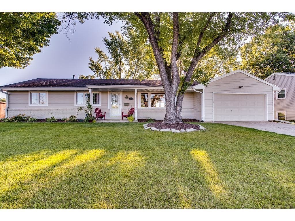 EXCEPTIONAL SIngle Family Home in EDINA! ... - EXCEPTIONAL SIngle Family Home in EDINA!  ...