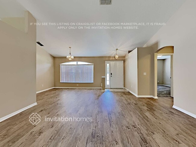 Building Photo - 749 Gentle Breeze Dr