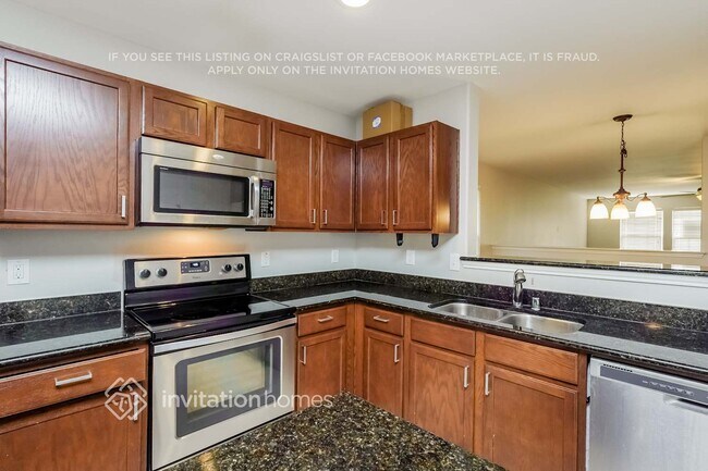 Building Photo - 10329 Pyrite Dr