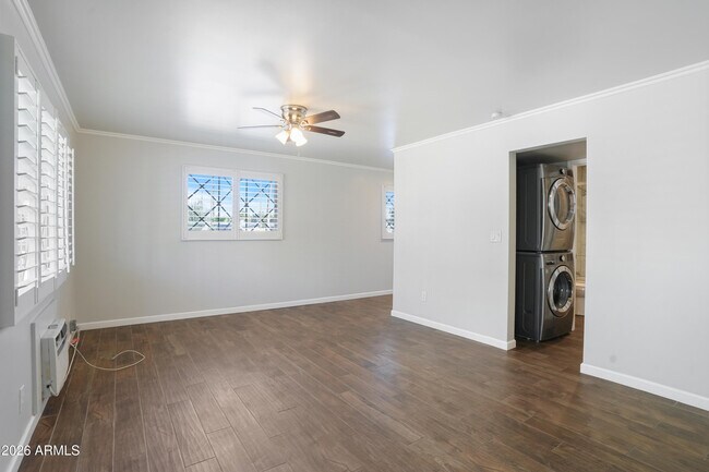 Foto del edificio - 3426 N Miller Rd