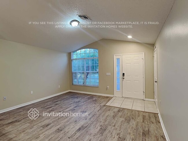 Building Photo - 2426 Ashecroft Dr