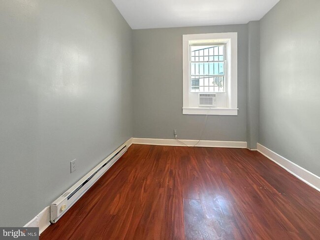 Building Photo - 1812 McCulloh St