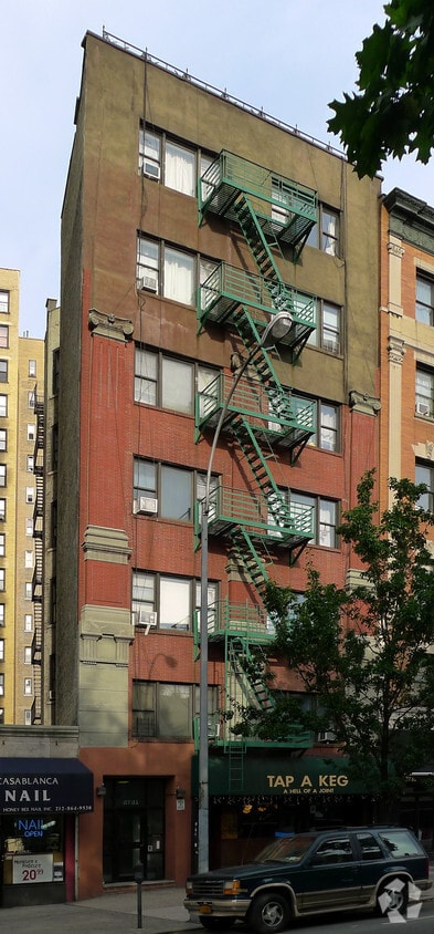 Primary Photo - 2731 Broadway