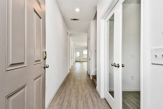 Foto del edificio - 14817 Ash Landing Dr