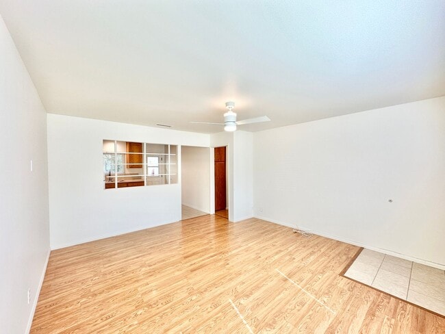 Building Photo - Light, Bright, and Recently Updated, this ...